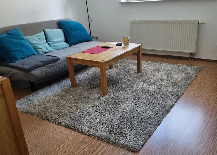 25 Schuetzenstrasse 아파트 *